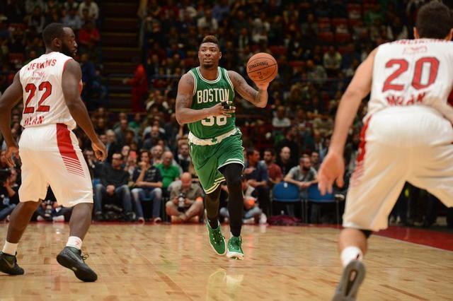 与主帅郑薇 与主帅郑薇