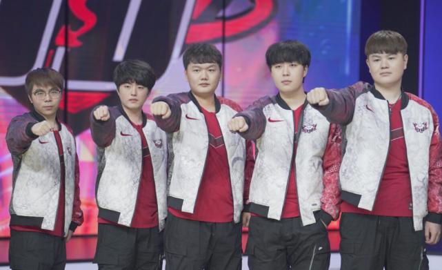 更是智慧和 更是智慧和