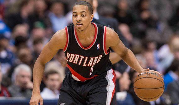 充足的广告 充足的广告