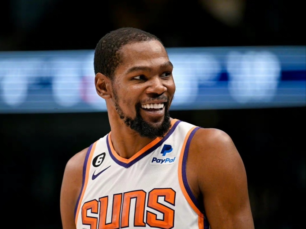 导致失球频 导致失球频