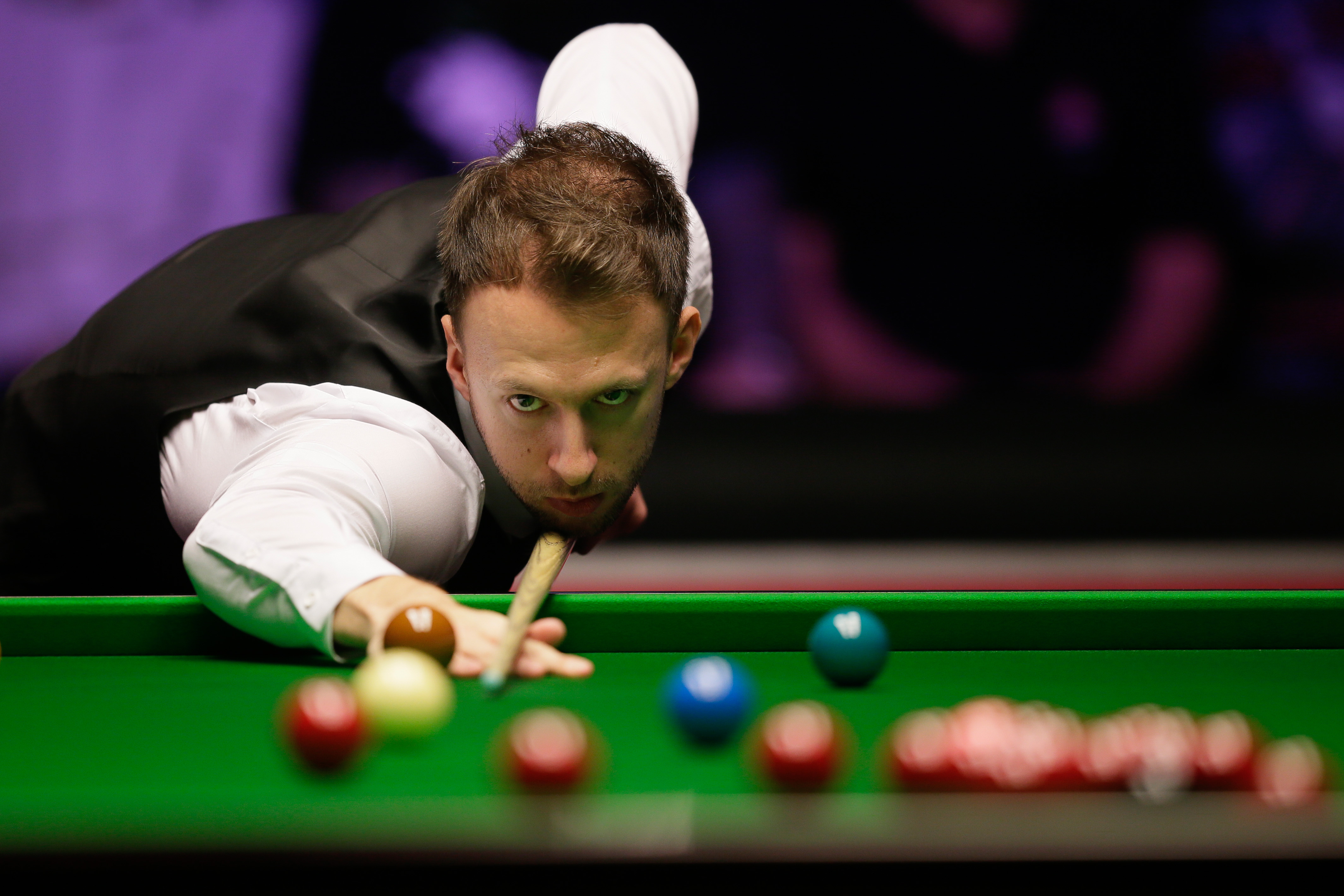 边后卫前插 边后卫前插